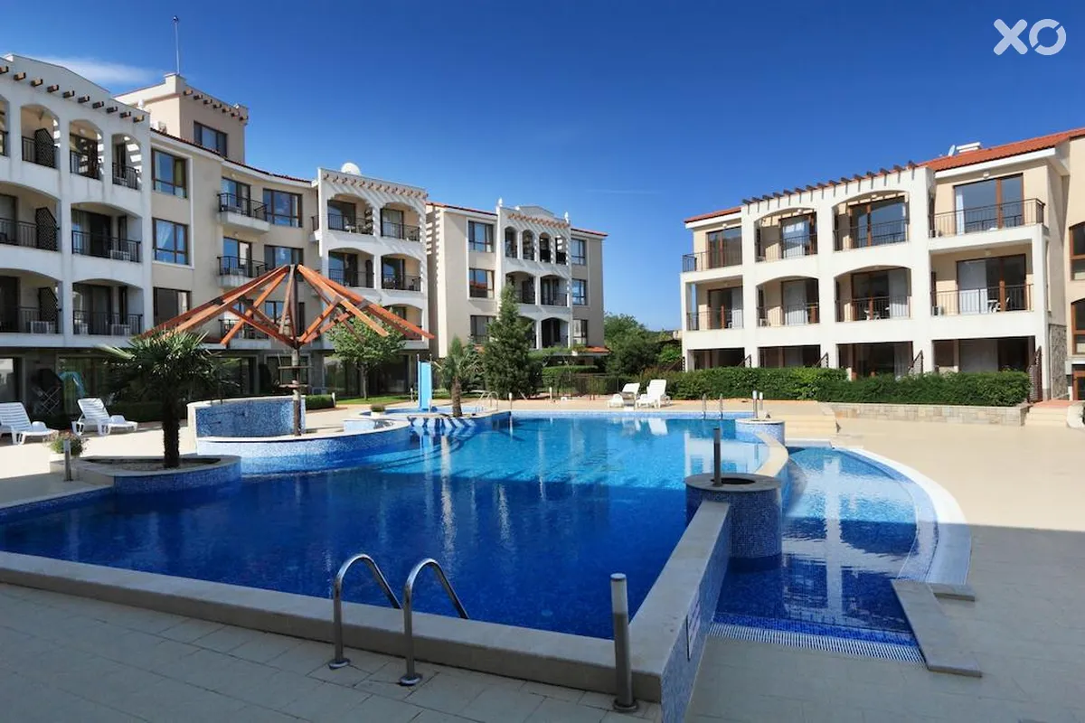 Bay Apartments