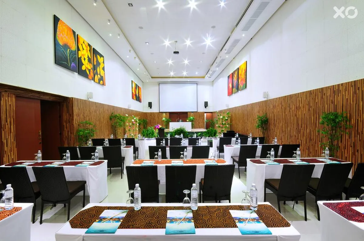 Dhevan Dara Resort & Spa