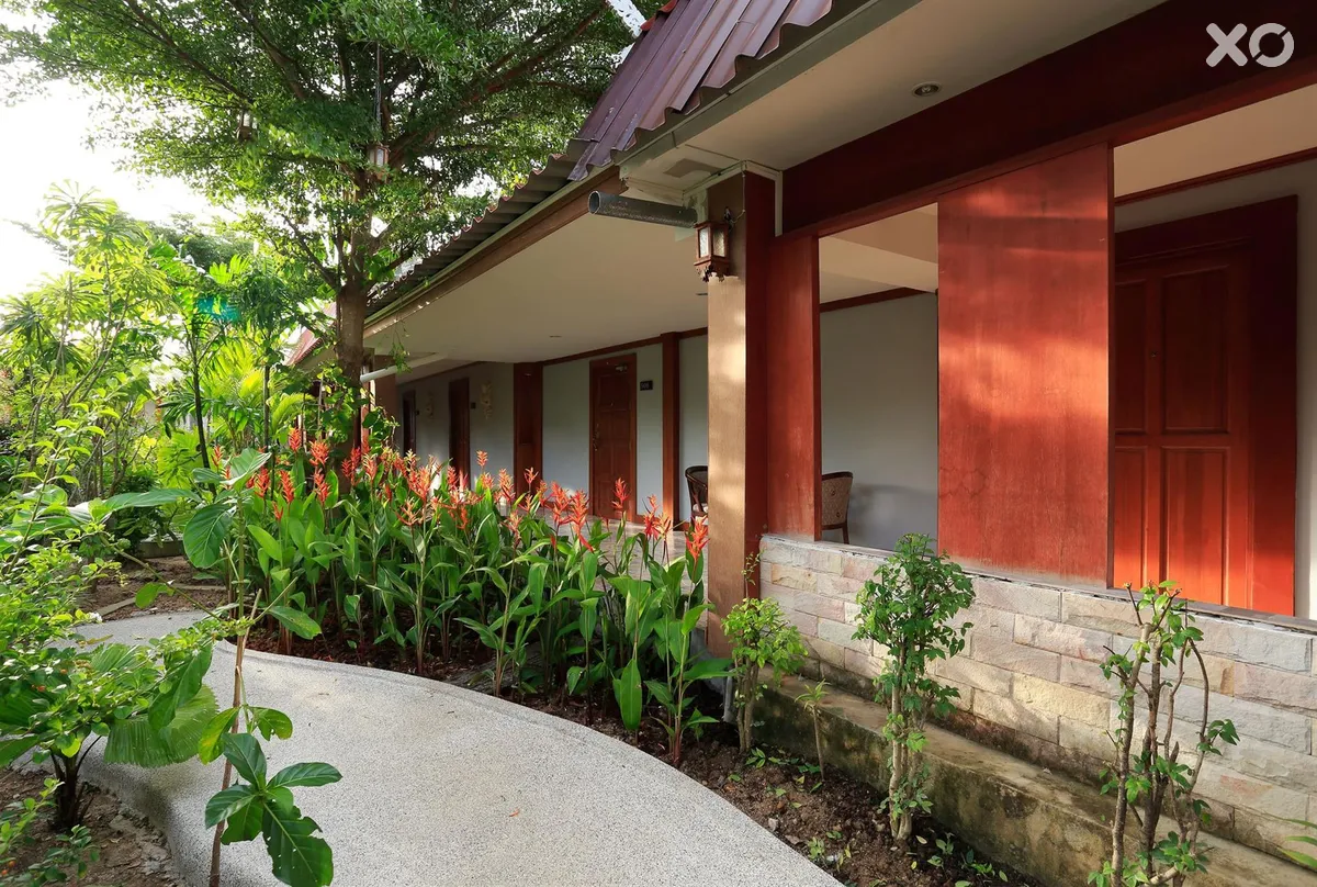 Chabana Resort