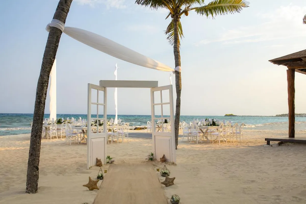 Wyndham Alltra Playa del Carmen