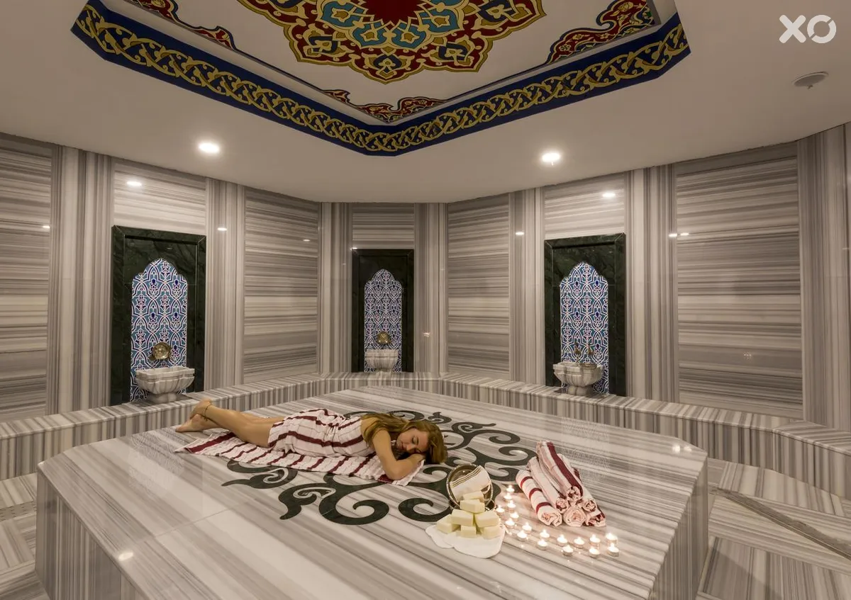 Side Royal Paradise