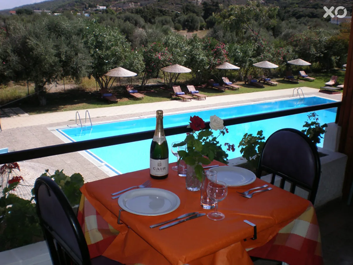 Vallian Village Hotel