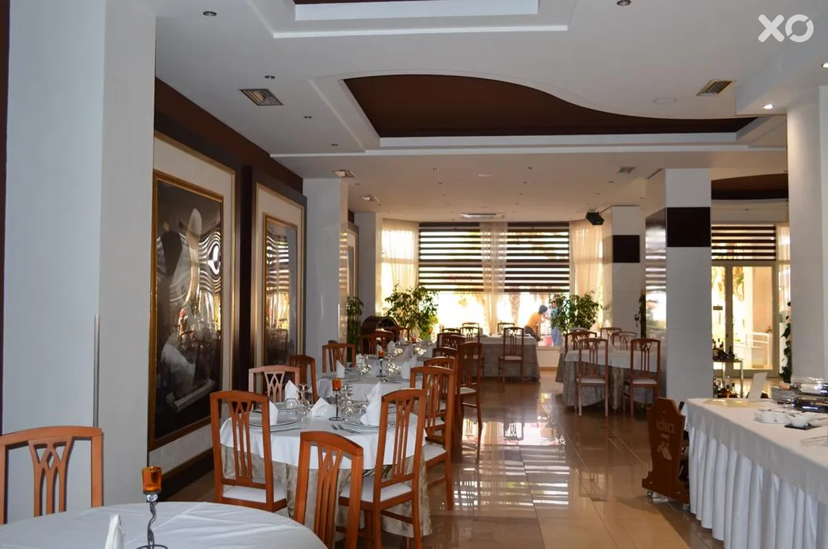 Arvi Hotel
