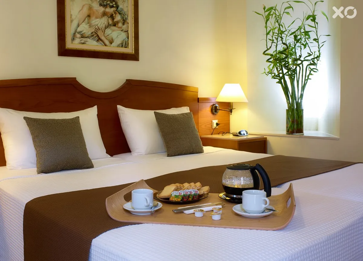 Elotis Suites Hotel