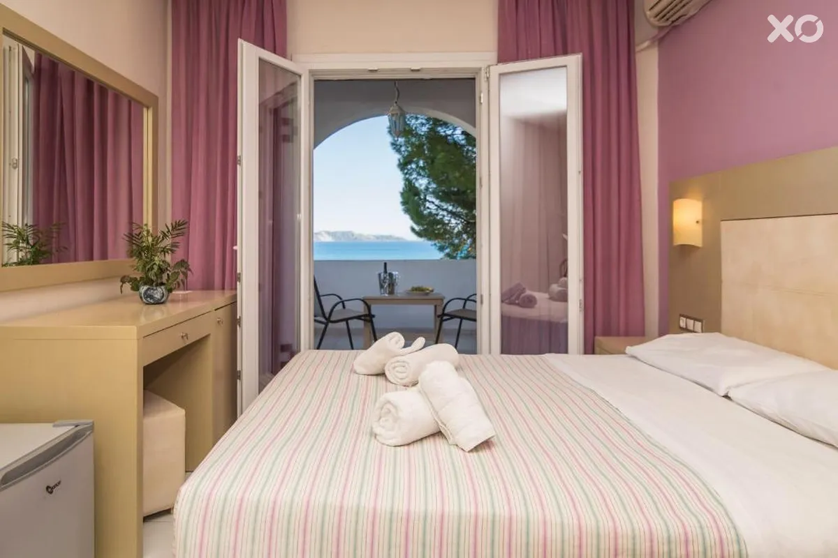 Porto Koukla Beach Hotel