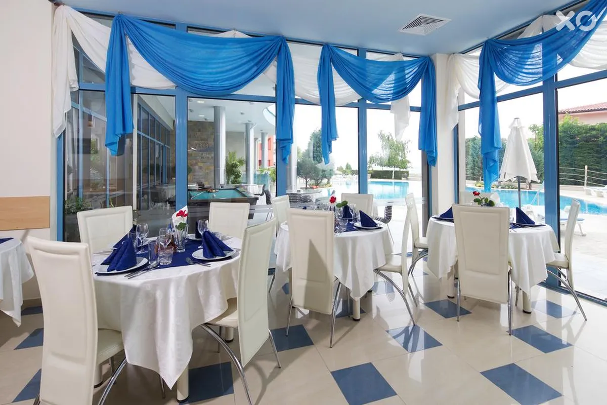 Blue Bay Hotel