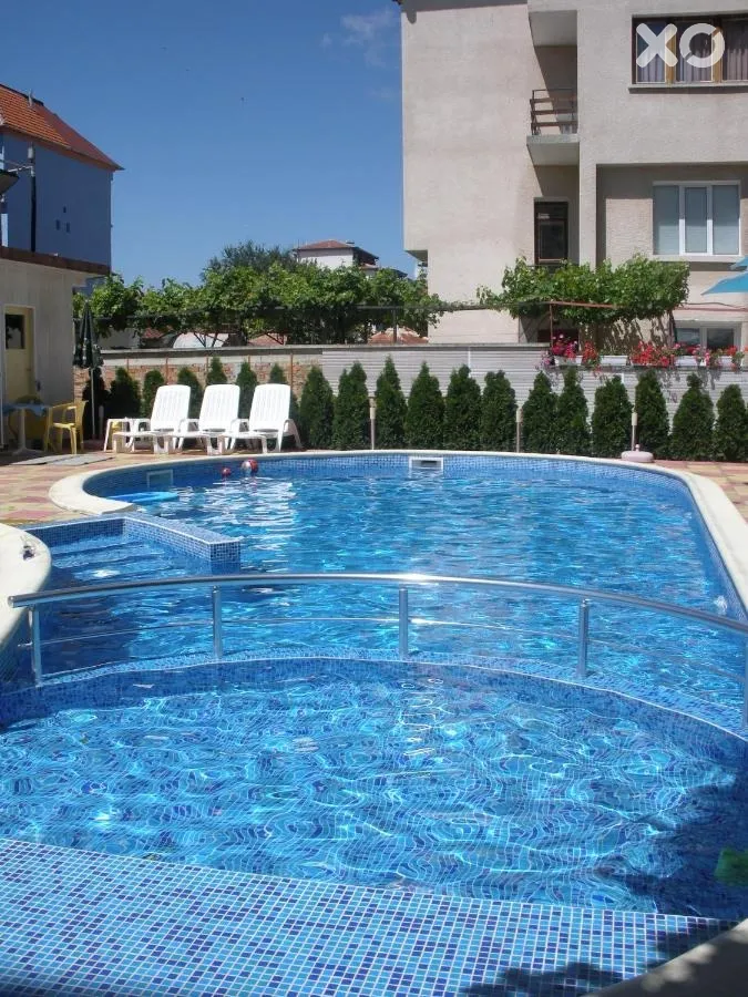 Peshev Hotel