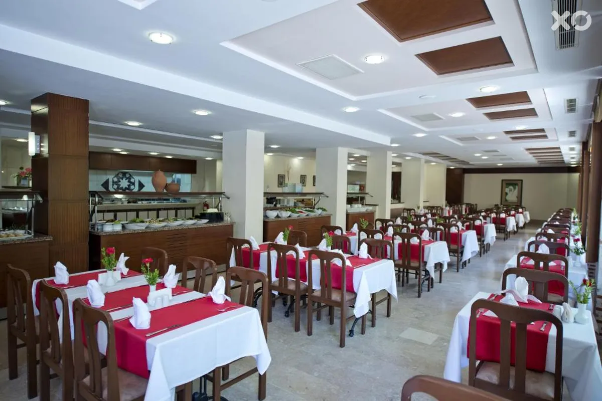 Trendy Side Beach Hotel
