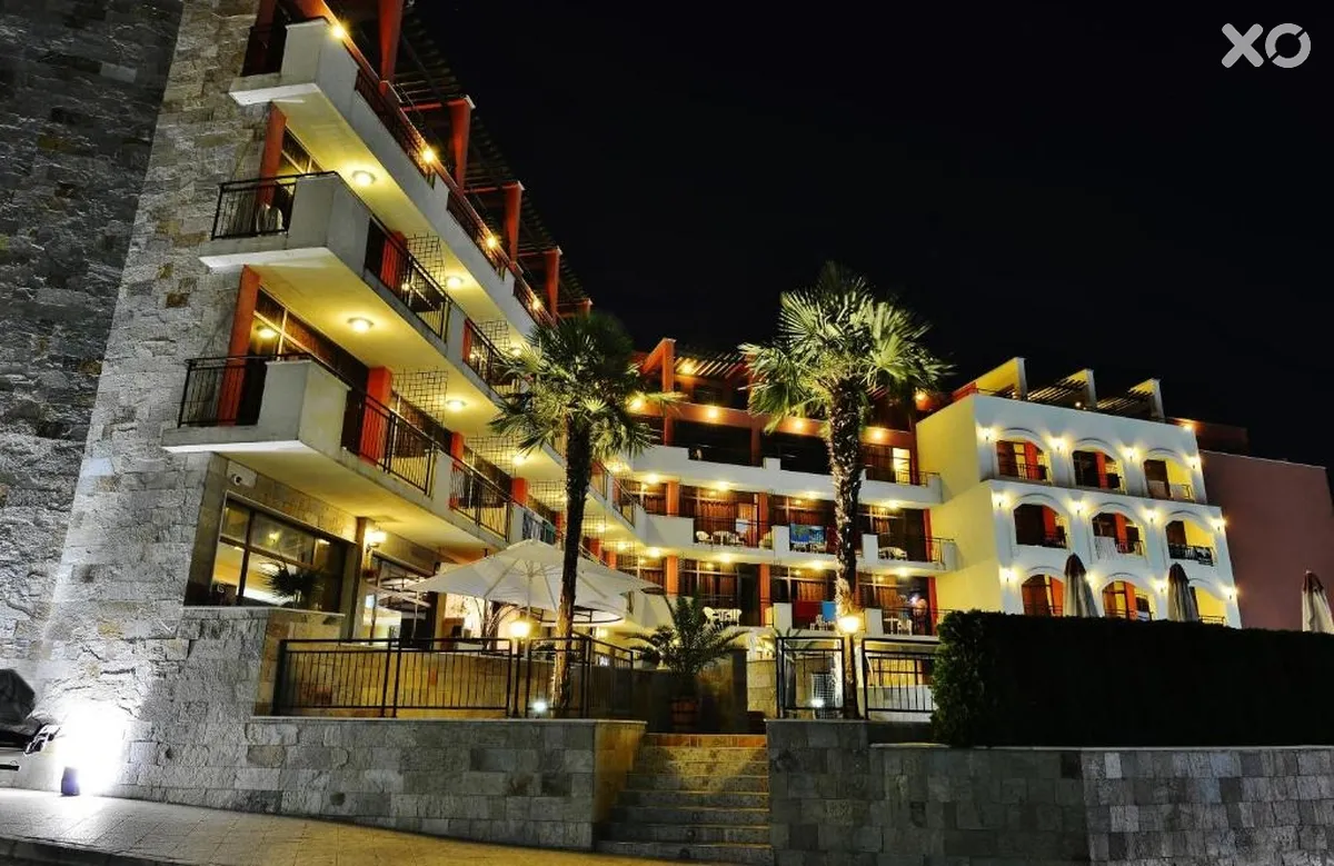 Nobel Hotel