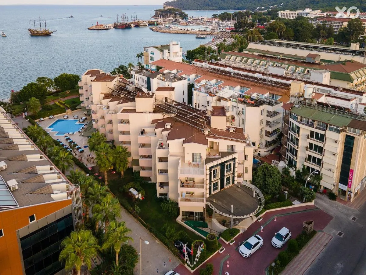 Viking Nona Beach Hotel
