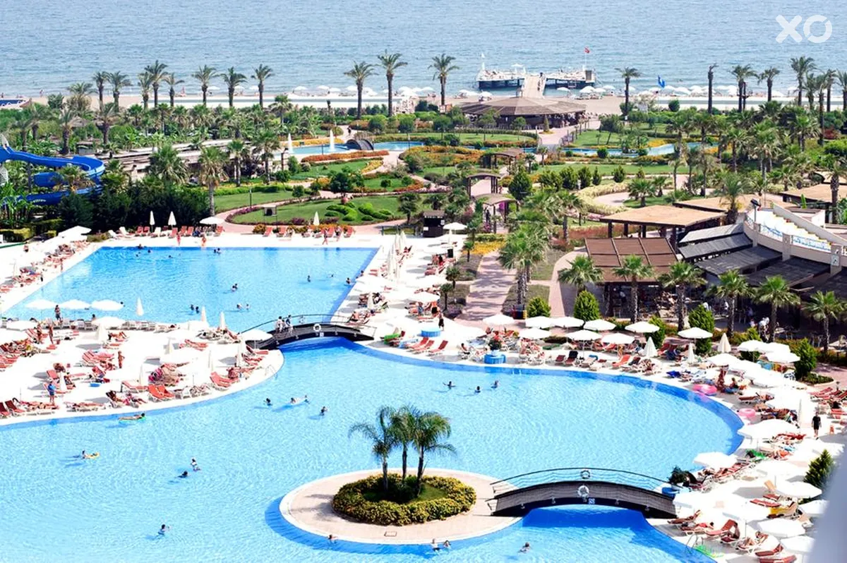 Miracle Resort Hotel