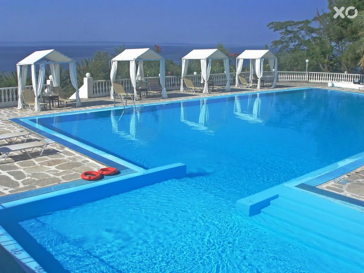 Bianco Olympico Beach Hotel