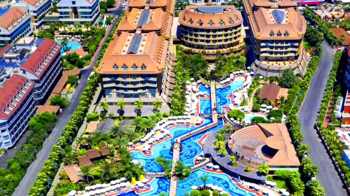 Royal Dragon Hotel
