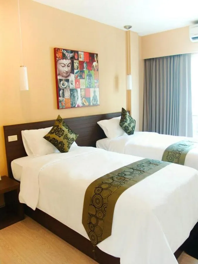 iCheck Inn Silom
