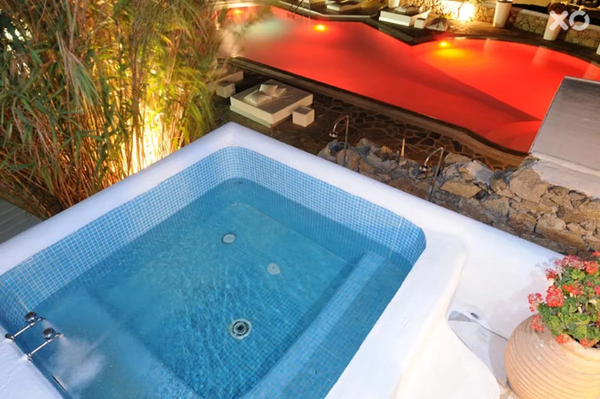 Ostraco Suites