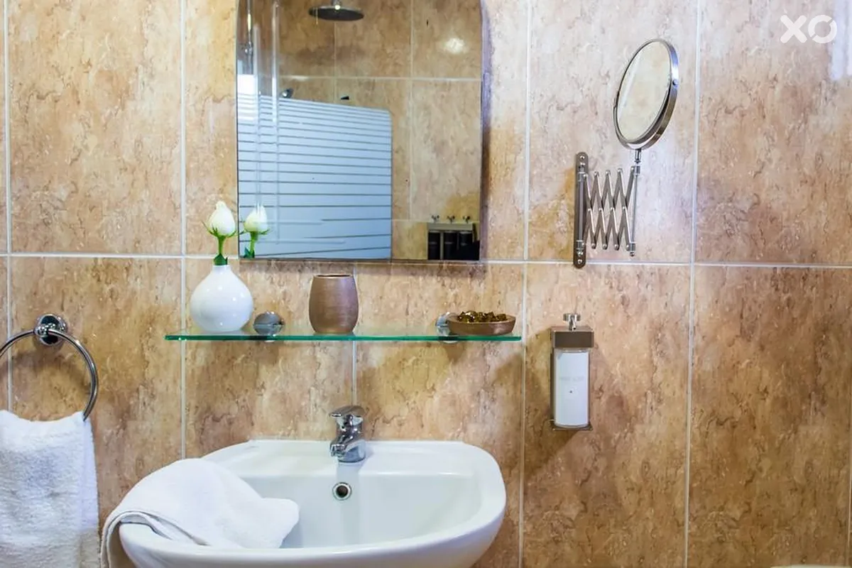 Cavo Zoe Hotel