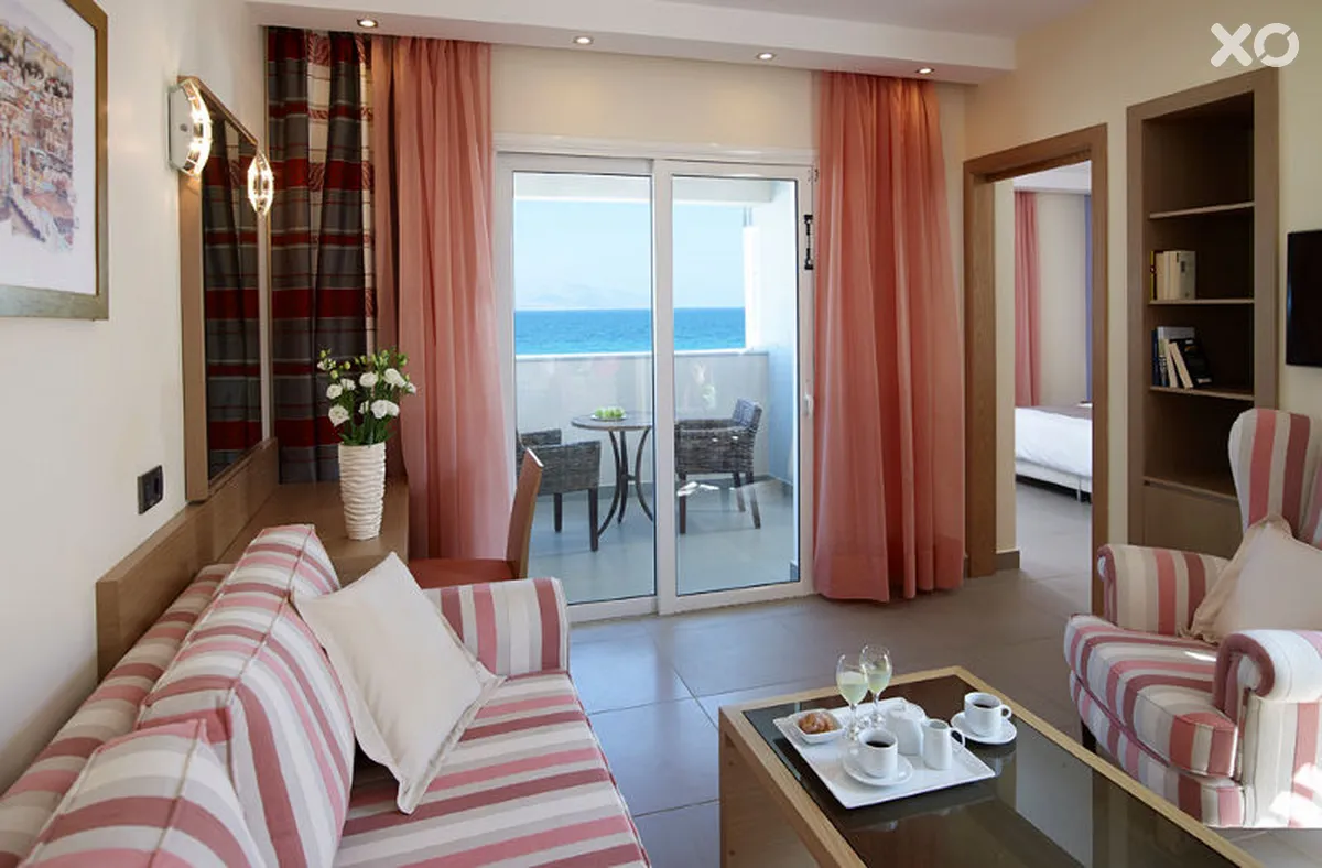 Atlantica Marmari Palace