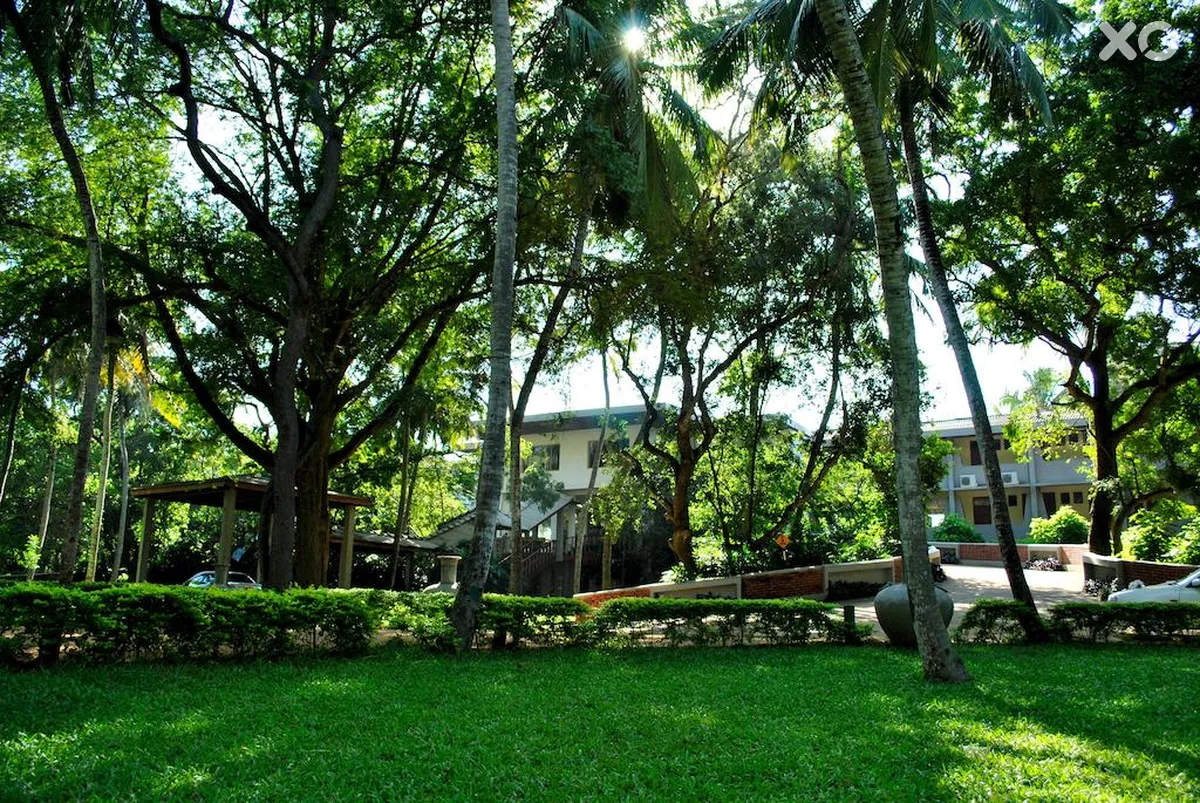 Peacock Beach Hotel