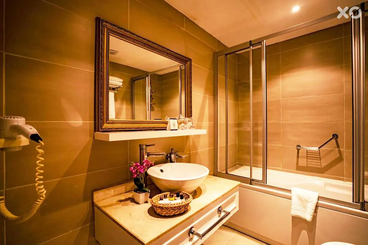 Avicenna Hotel