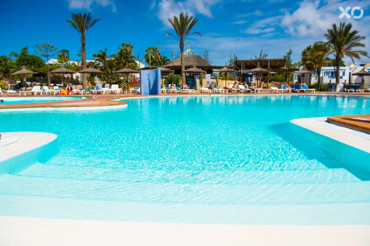 HL Paradise Island Hotel