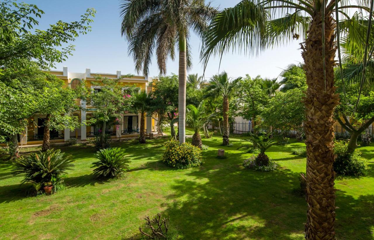 Mirage Bay Resort & Aquapark Lilly Land