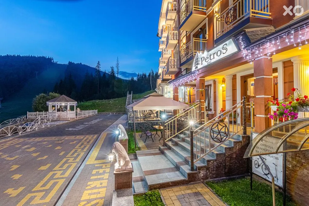 Petros Hotel