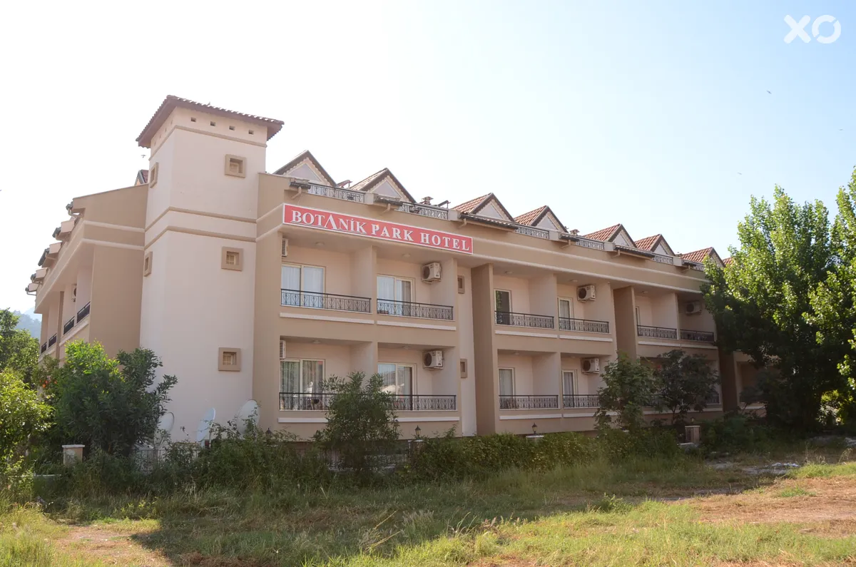 Club Park Marina Hotel