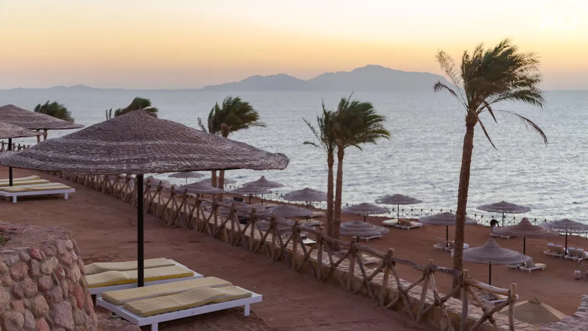 Coral Beach Resort Tiran