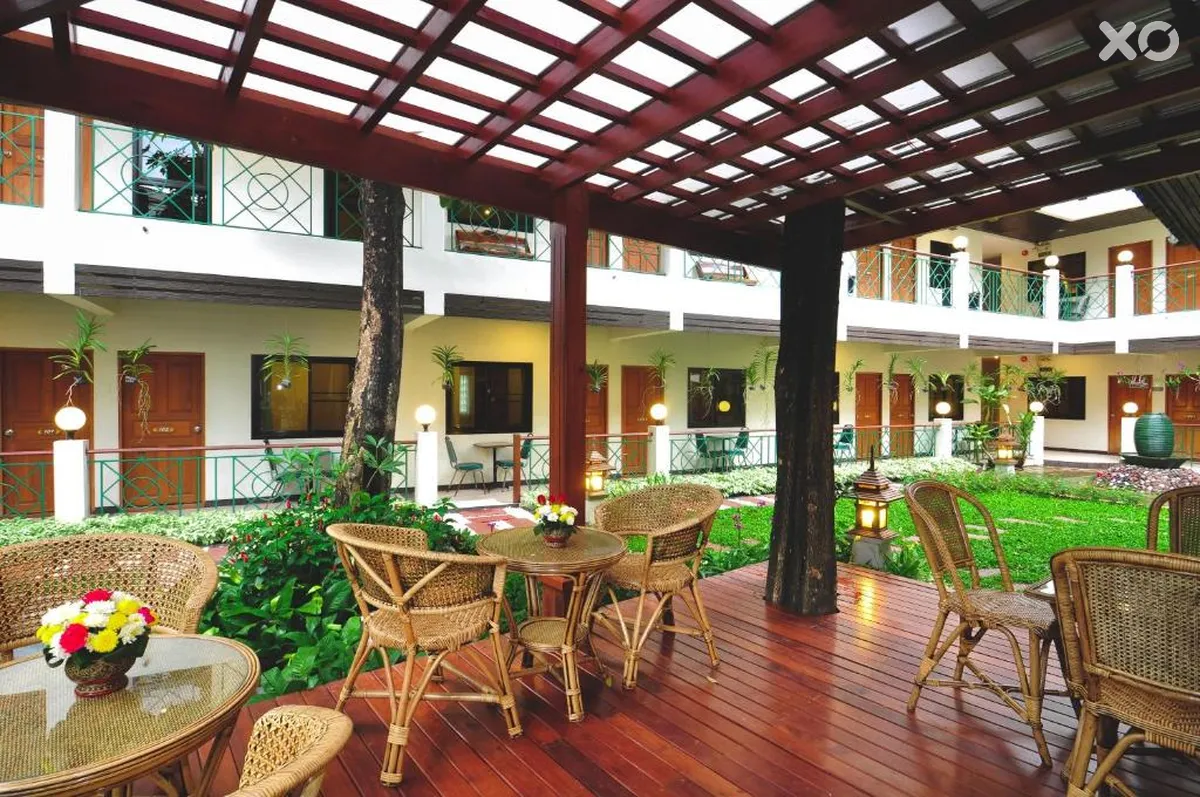 Charlie House Pinklao