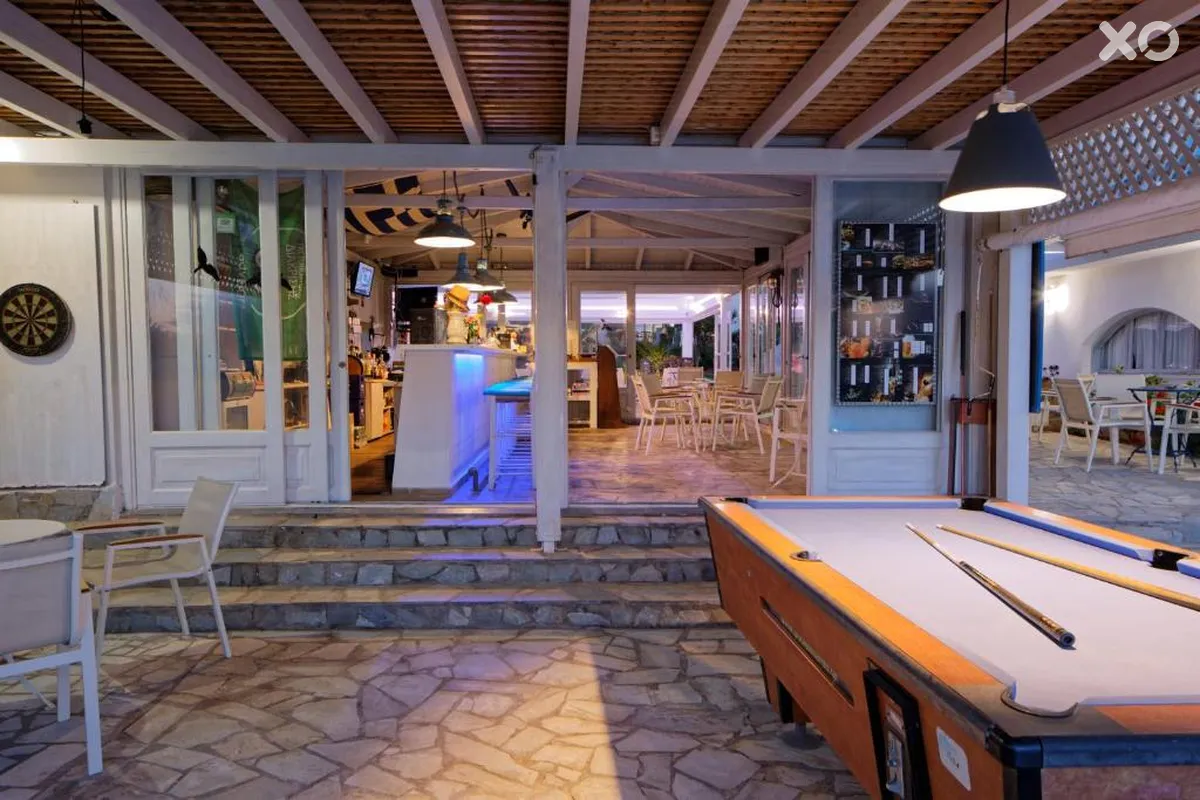 Oasis Beach Hotel