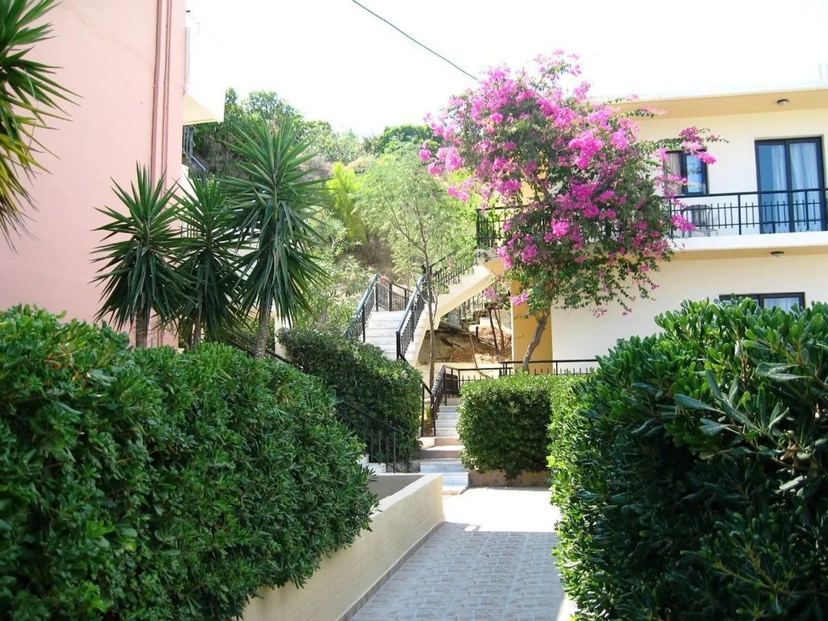 Panorama Studios & Apartments