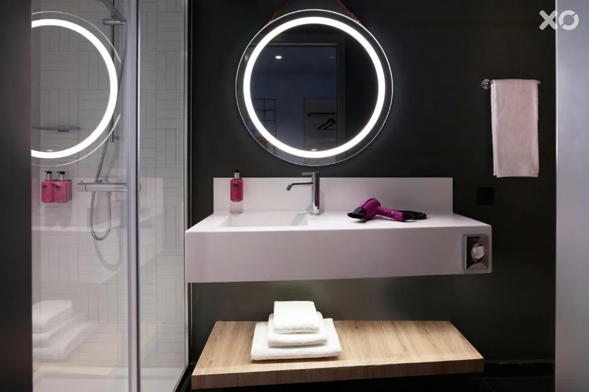 Moxy Athens City