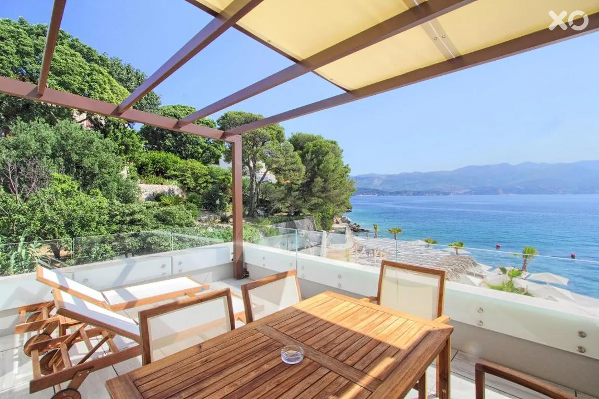 Kalamota Beach House