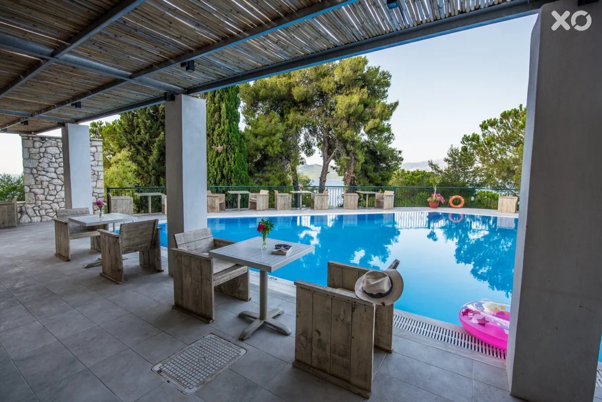 Aliki Hotel