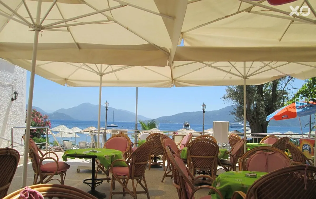 Amos Hotel