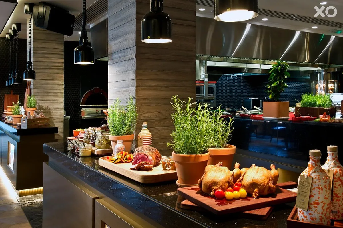 Le Meridien Dubai Hotel & Conference Centre