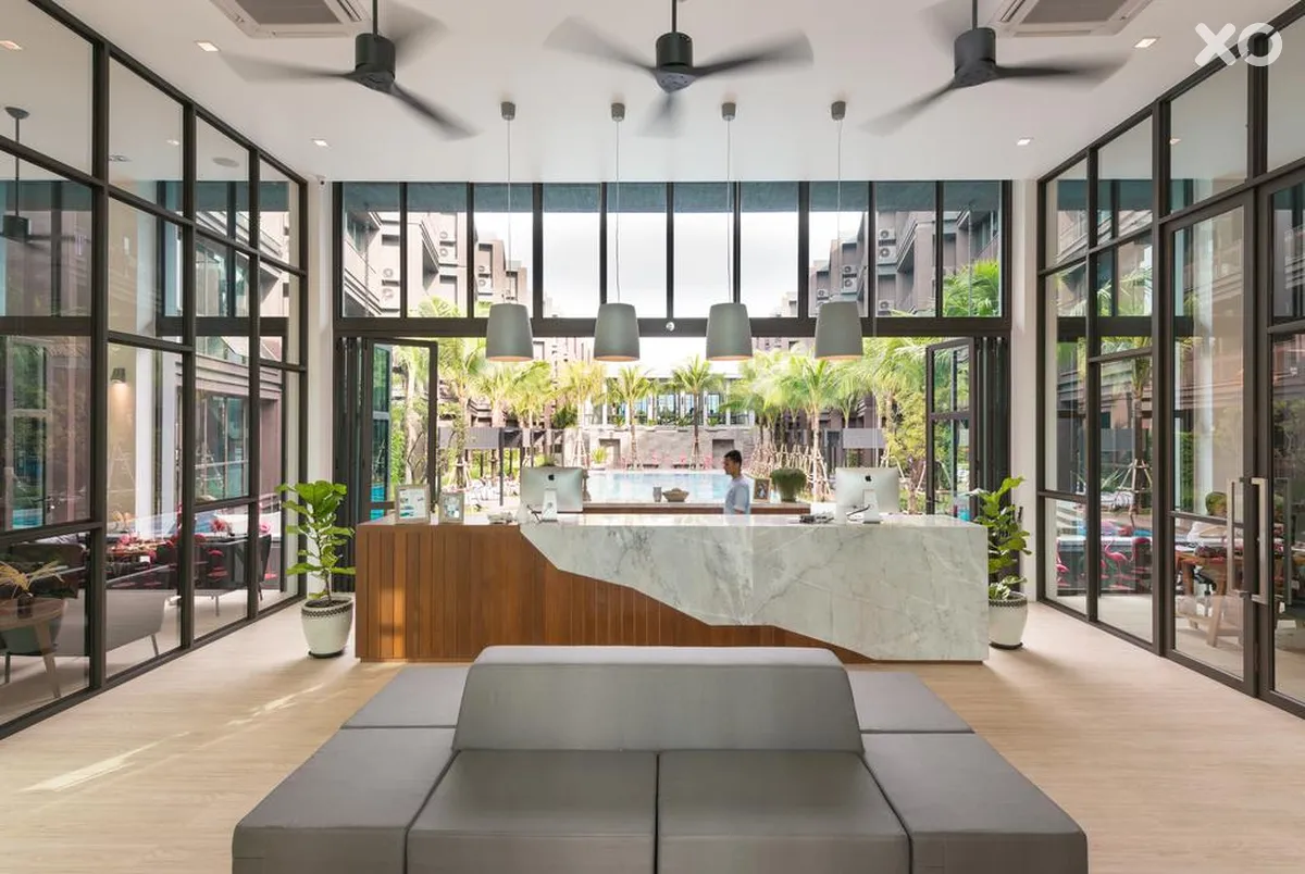 Saturdays Residence