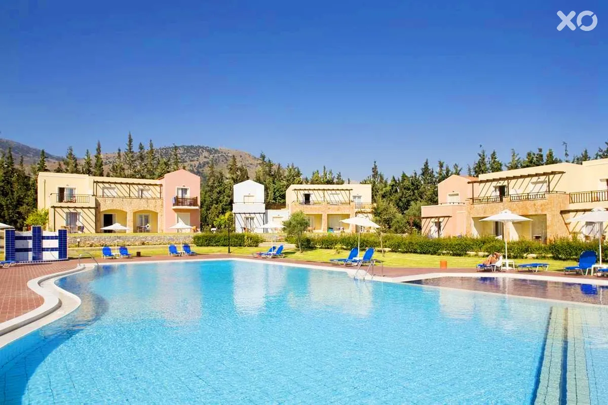 Pilot Beach Resort