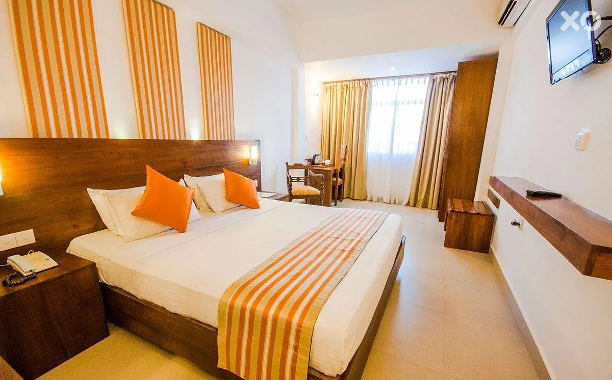 Camelot Beach Hotel