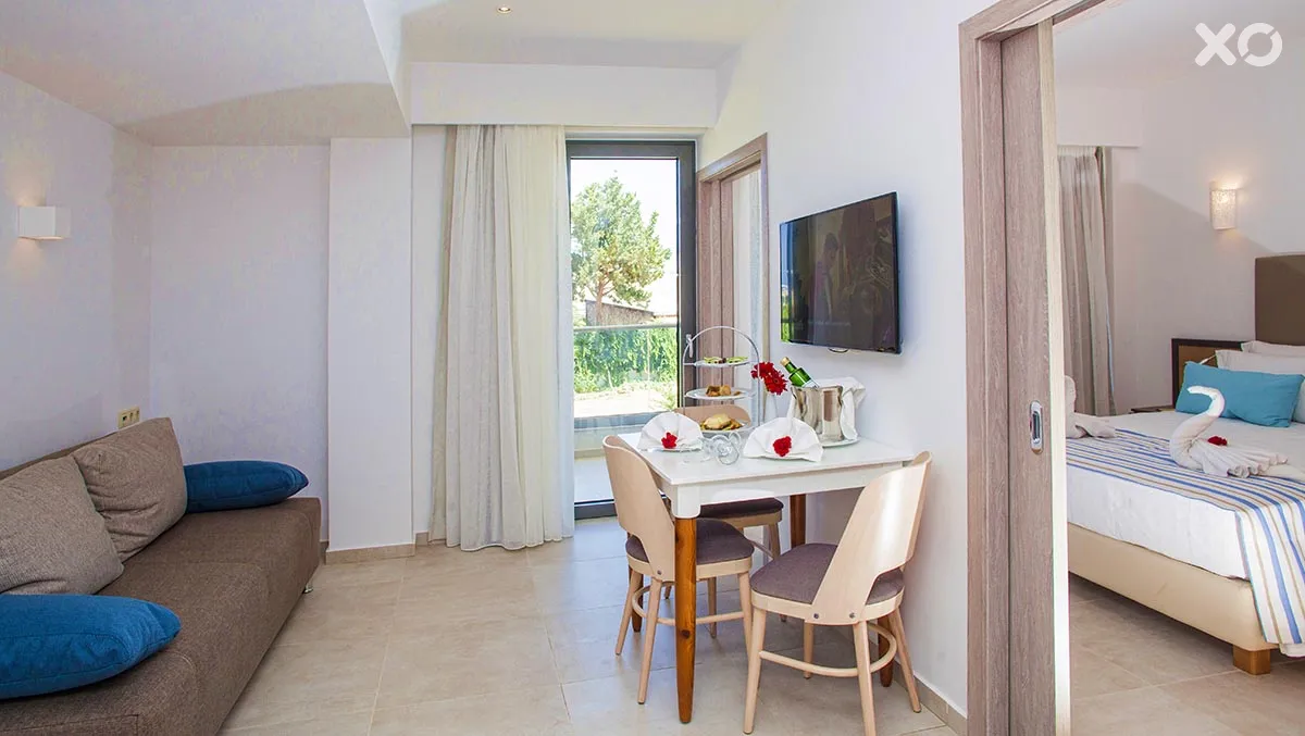 Minos Apart Hotel
