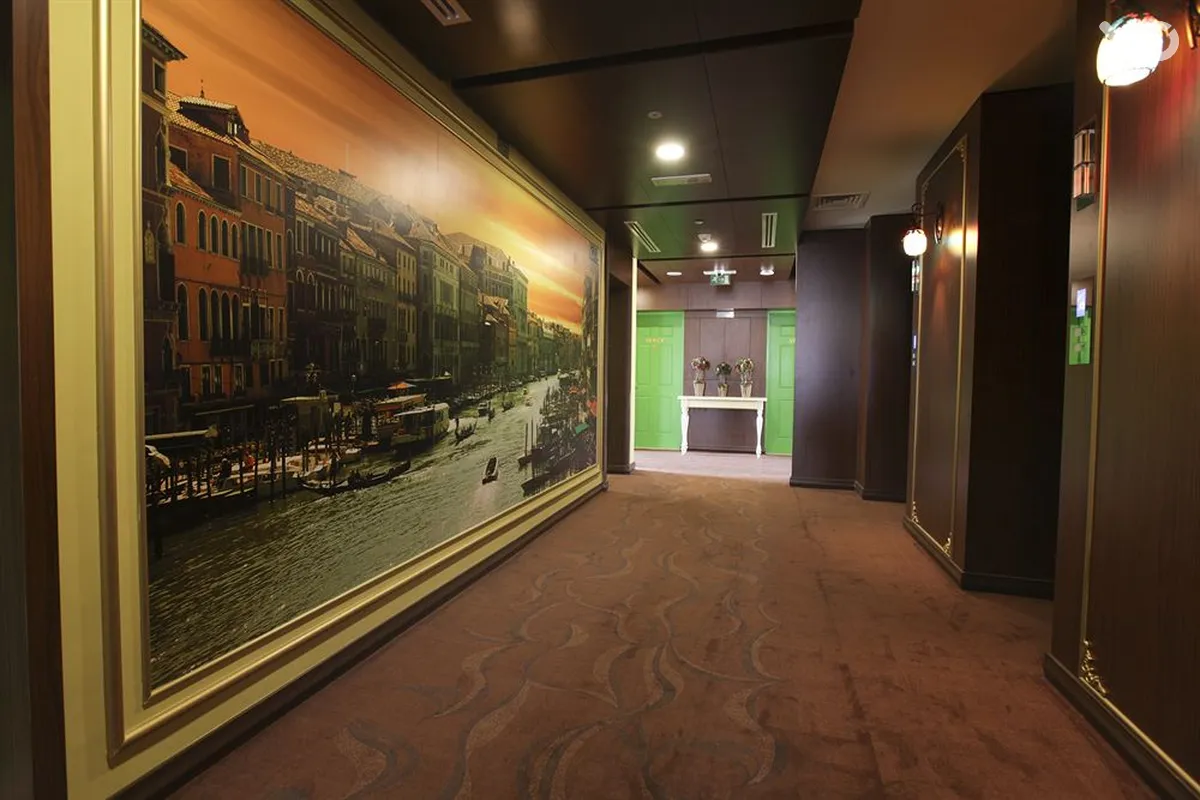 Palette Royal Reflections Hotel & Spa Dubai