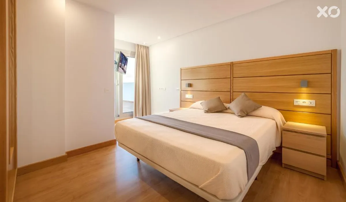Lancelot Hotel