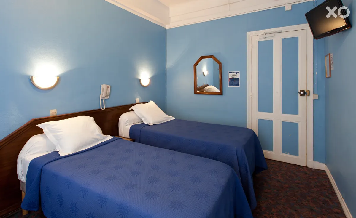 Ambassadeur Hotel
