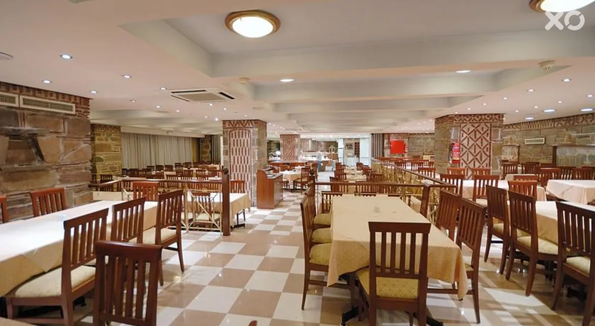 Capsis Hotel