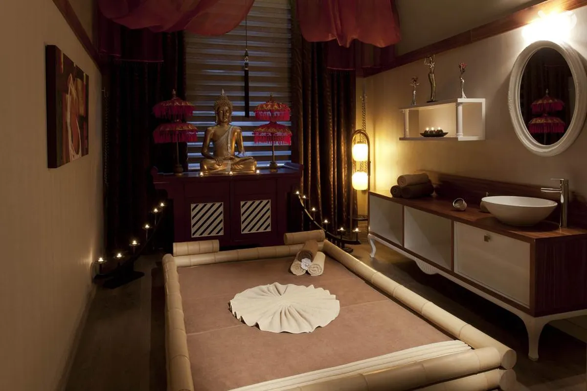 Delphin Imperial Lara