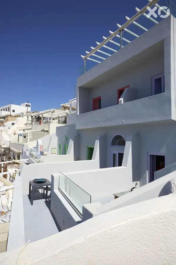 Santorini Royal Suites