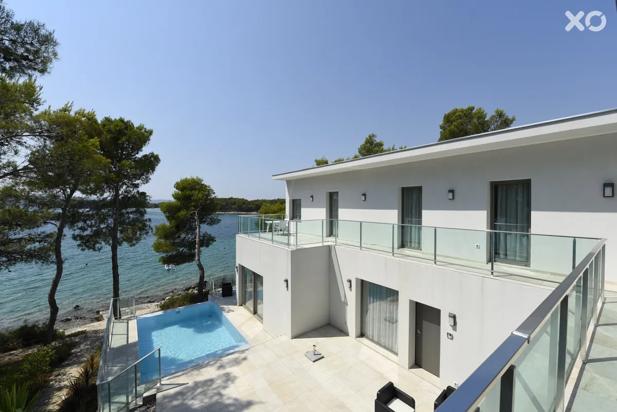 Crvena Luka Hotel & Resort (Crvena Luka Apartments & Villas)