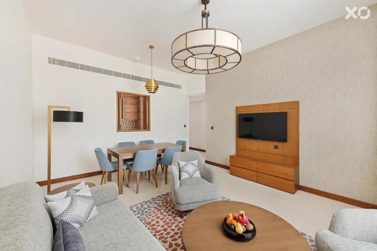 Staybridge Suites Dubai al-Maktoum Airport