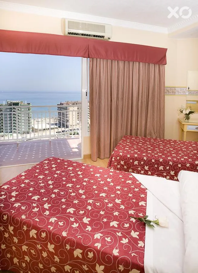 Monarque Torreblanca Hotel