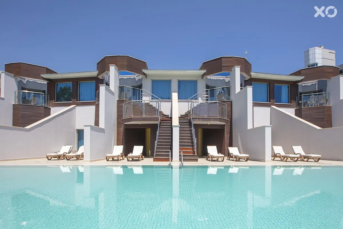 Rixos Sungate Hotel